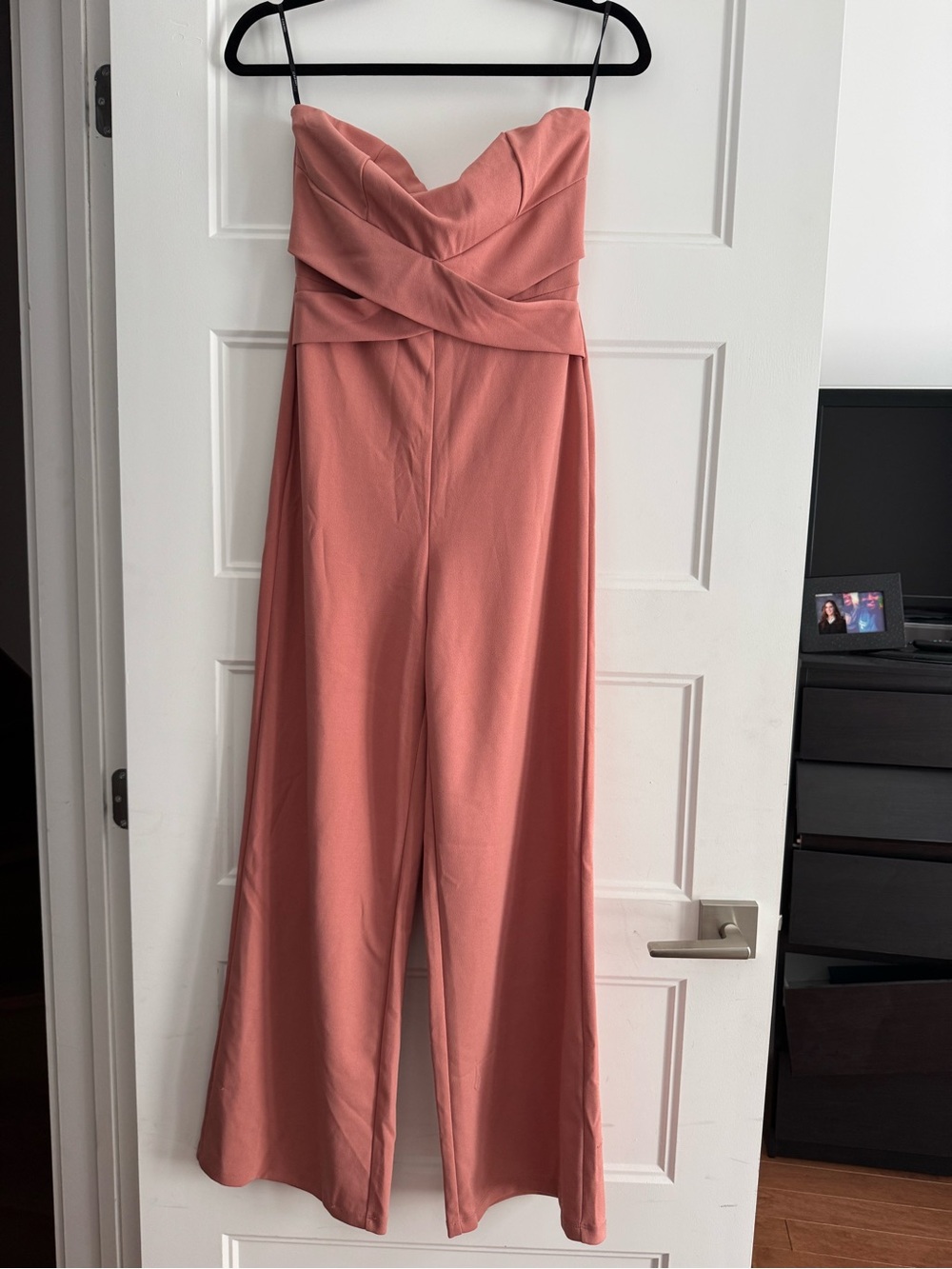 Forever 21 Strapless Wide-Leg Jumpsuit in Rose